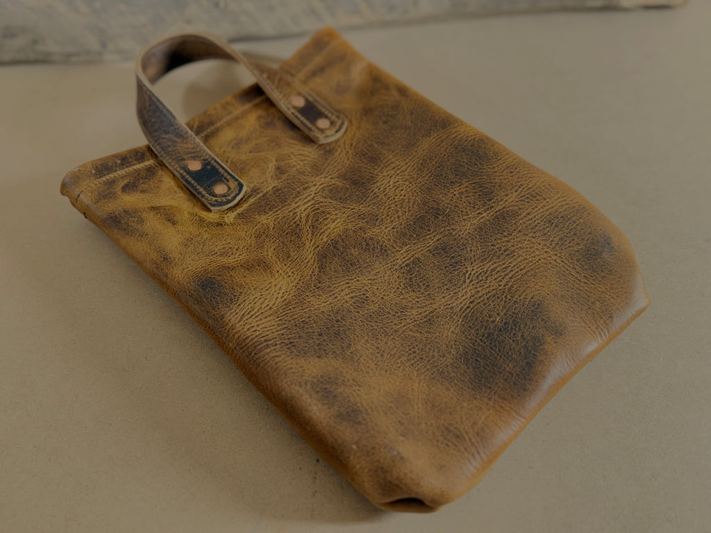 HANDMADE LEATHER AMMO BAG - GOOSE PATCH
